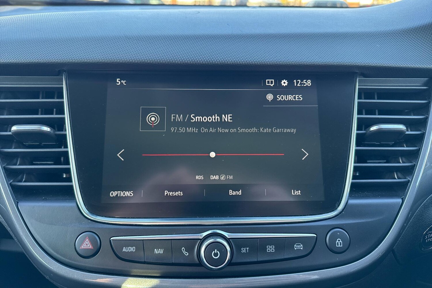 Used Vauxhall Crossland 2022 for sale - 76611011: Photo 21