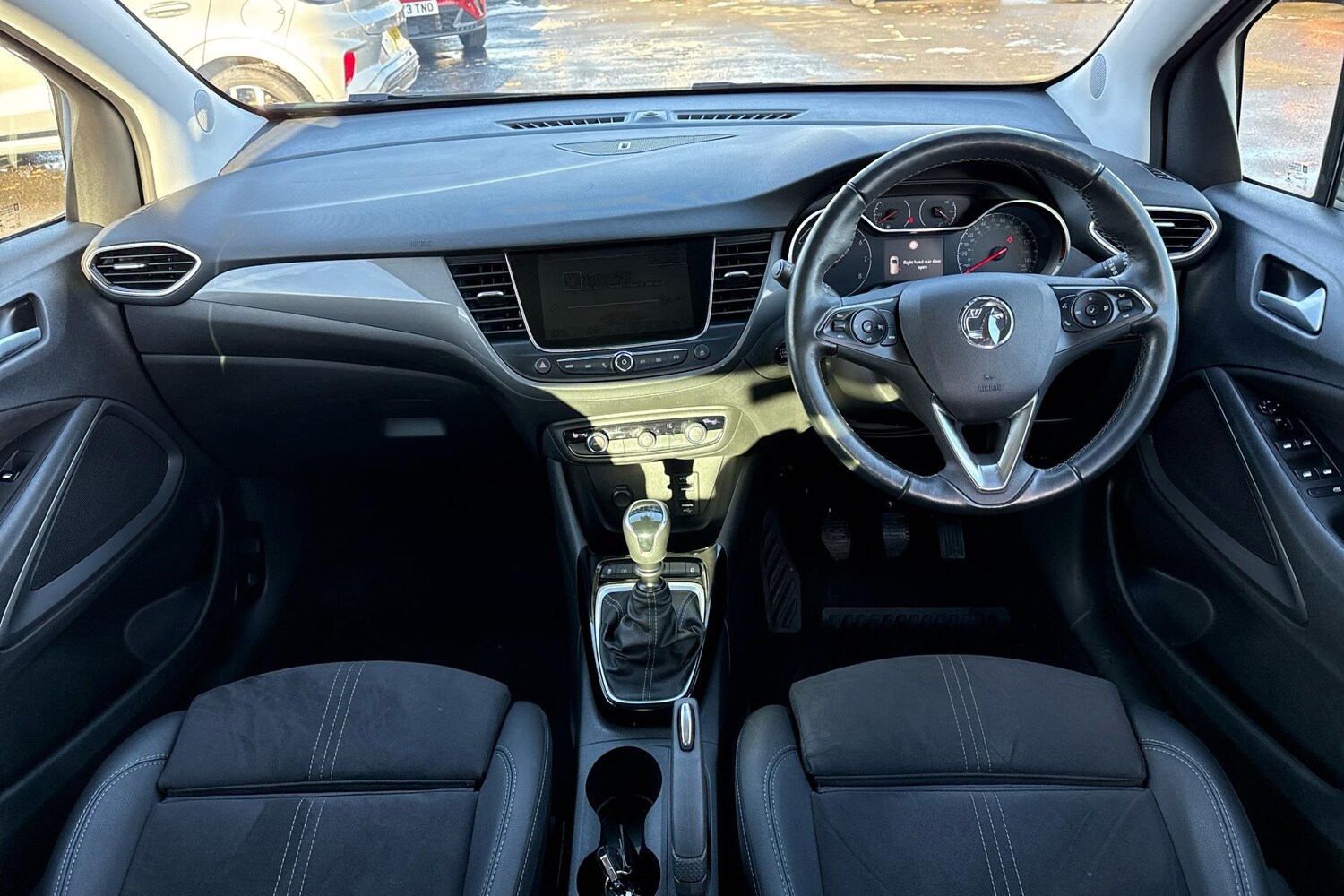 Used Vauxhall Crossland 2022 for sale - 76611011: Photo 4