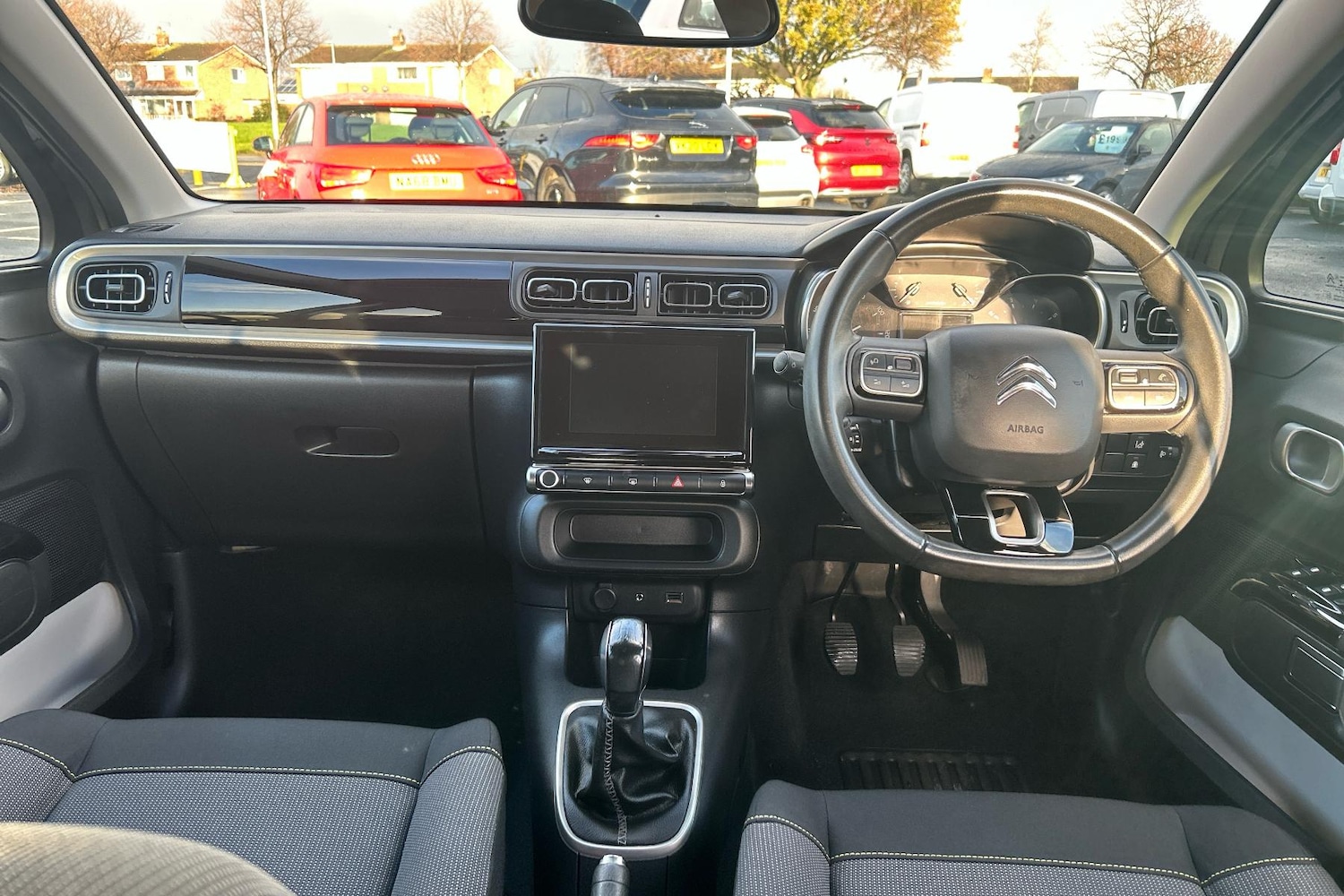 Used Citroen C3 2018 for sale - 76694070: Photo 4