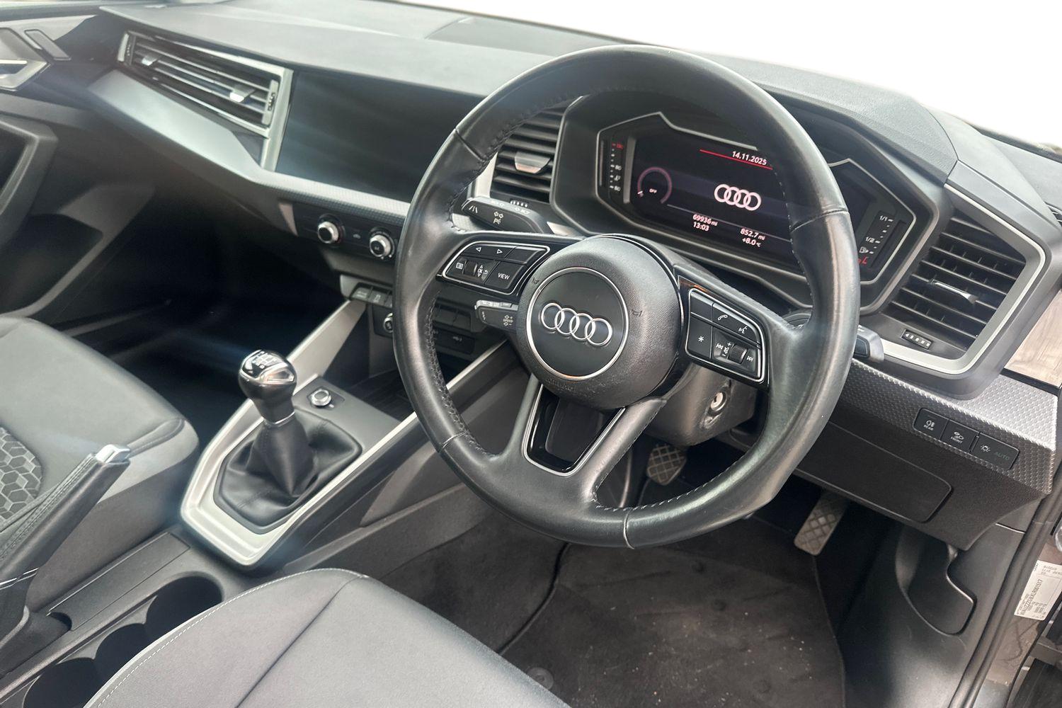 Used Audi A1 2019 for sale - 77827812: Photo 2