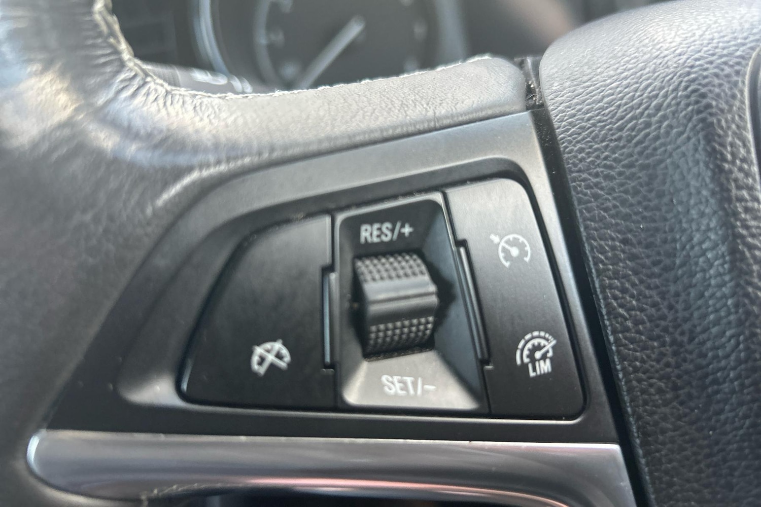 Used Vauxhall Mokka X 2018 for sale - 77000376: Photo 18