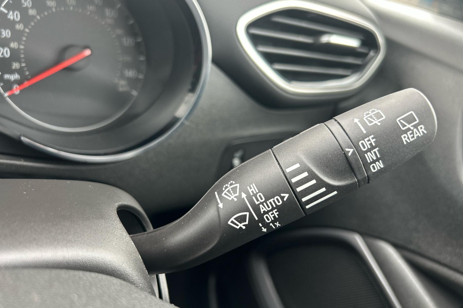 Used Vauxhall Crossland 2022 for sale - 77283579: Photo 17