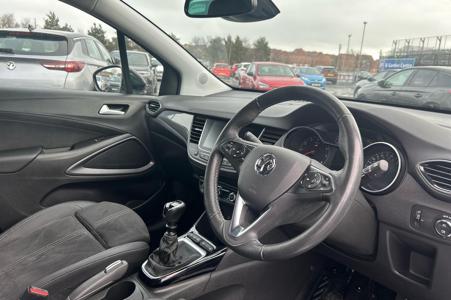 Used Vauxhall Crossland 2022 for sale - 77283579: Photo 2