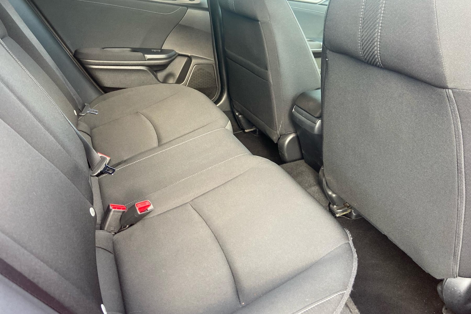 Used Honda Civic 2017 for sale - 76373537: Photo 25