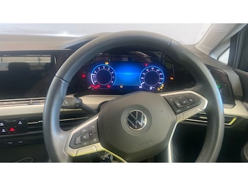 Used Volkswagen Golf 2022 for sale - 75672837: Photo