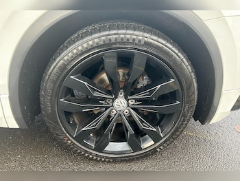 Used Volkswagen Tiguan 2017 for sale - 76611029: Photo