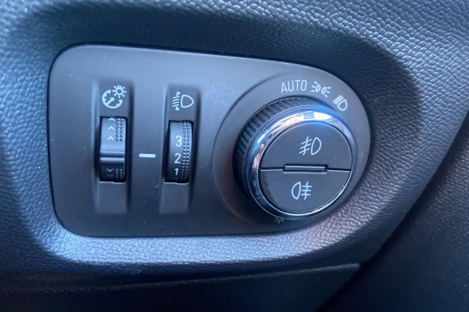 Used Vauxhall Corsa 2023 for sale - 76262582: Photo 16