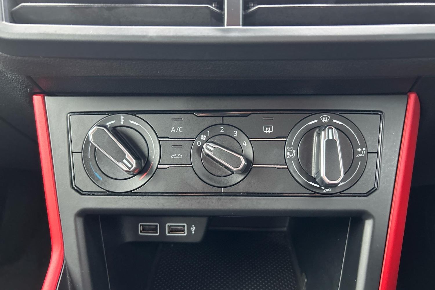 Used Volkswagen Polo 2020 for sale - 76390962: Photo 25