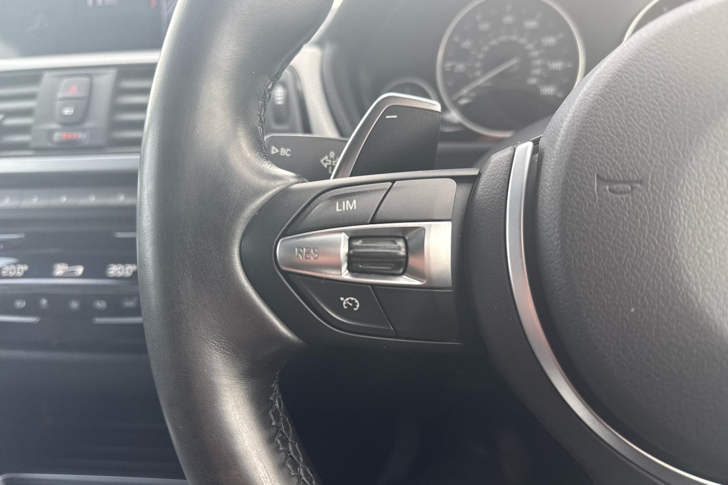 Used BMW 3 Series 2019 for sale - 76932069: Photo 15