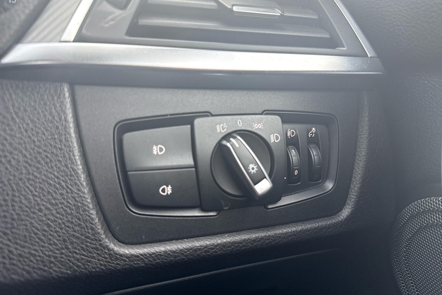 Used BMW 3 Series 2019 for sale - 76932069: Photo 19