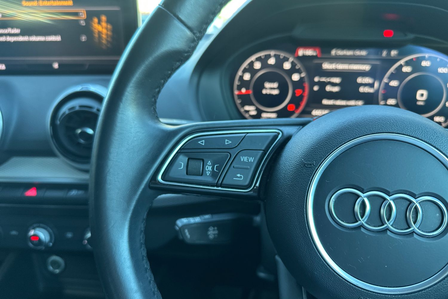 Used Audi Q2 2021 for sale - 76329037: Photo 18