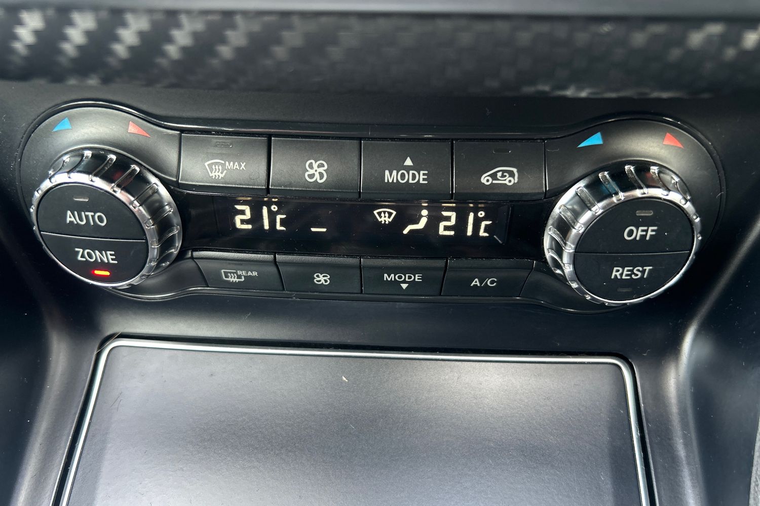 Used Mercedes-Benz A-Class 2016 for sale - 78075232: Photo 20