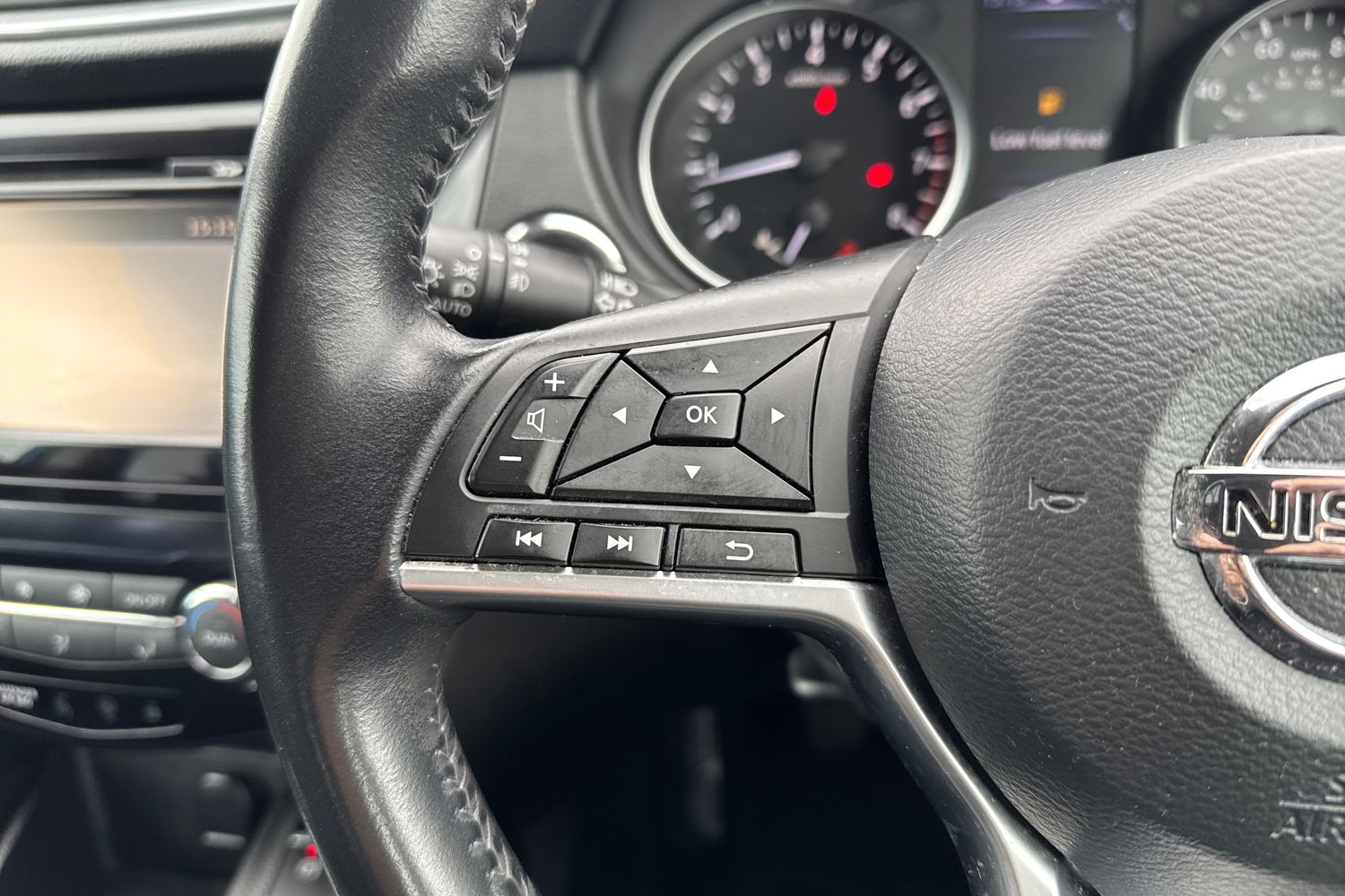 Used Nissan Qashqai for sale - 78210633: Photo 19