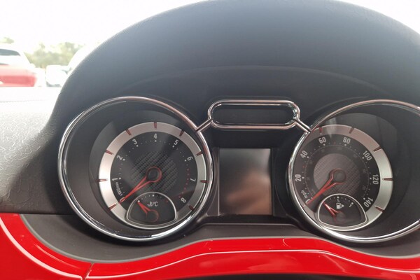 Used Vauxhall ADAM 2015 for sale - 76044862: Photo 13