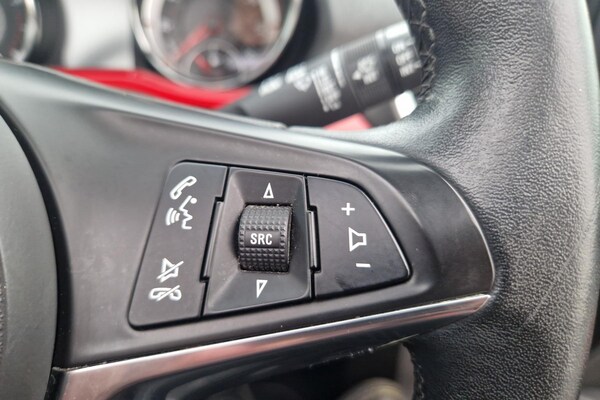 Used Vauxhall ADAM 2015 for sale - 76044862: Photo 21