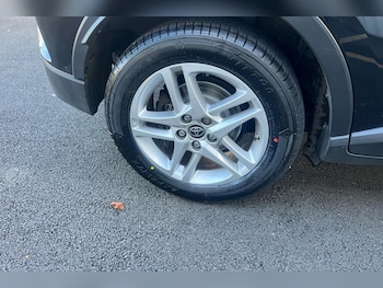 Used Toyota C-HR 2021 for sale - 77196290: Photo