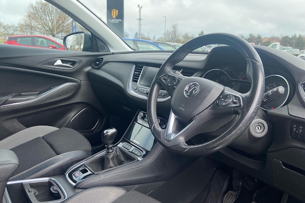Used Vauxhall Grandland X 2019 for sale - 74259274: Photo 2