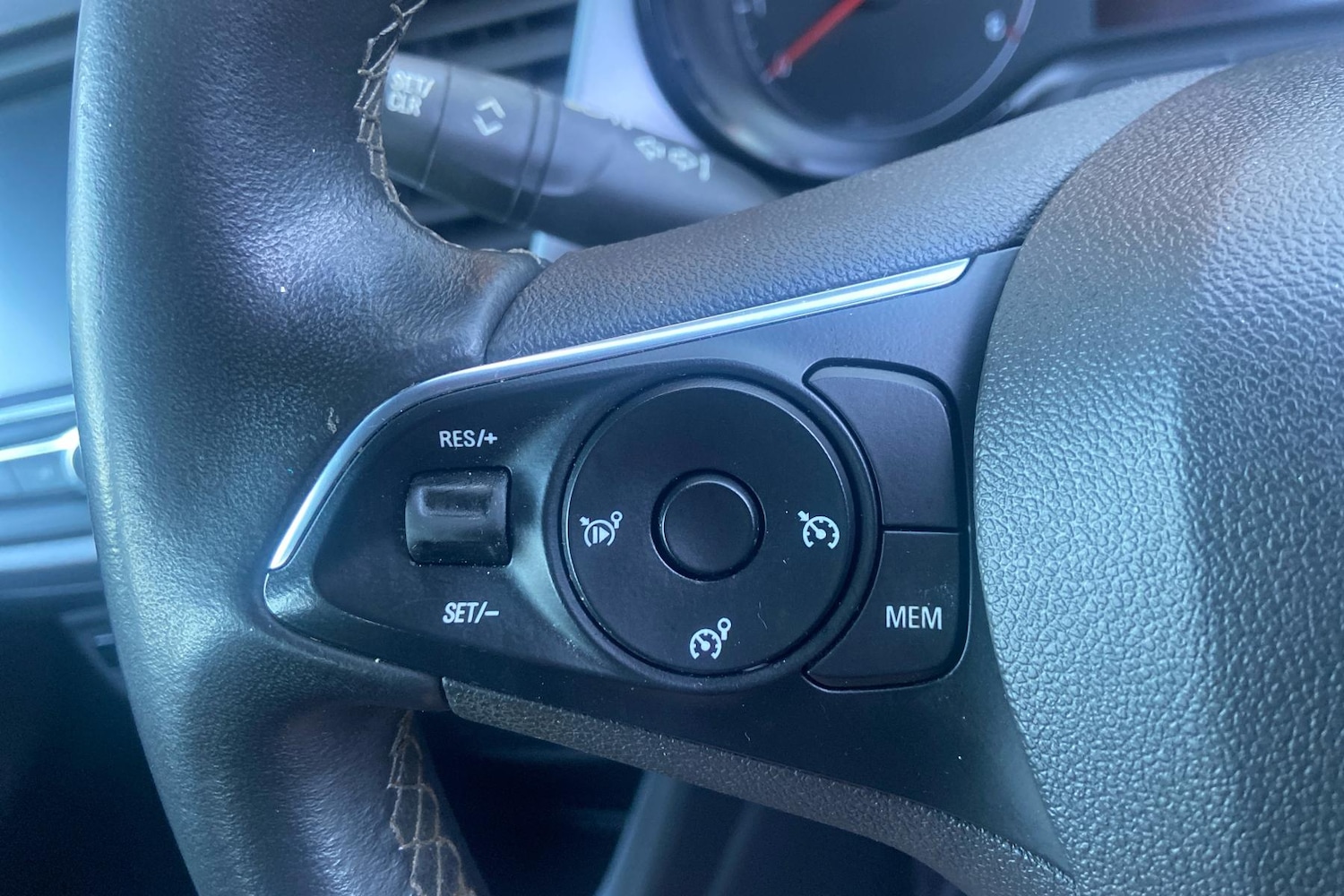 Used Vauxhall Crossland X 2018 for sale - 76351481: Photo 18