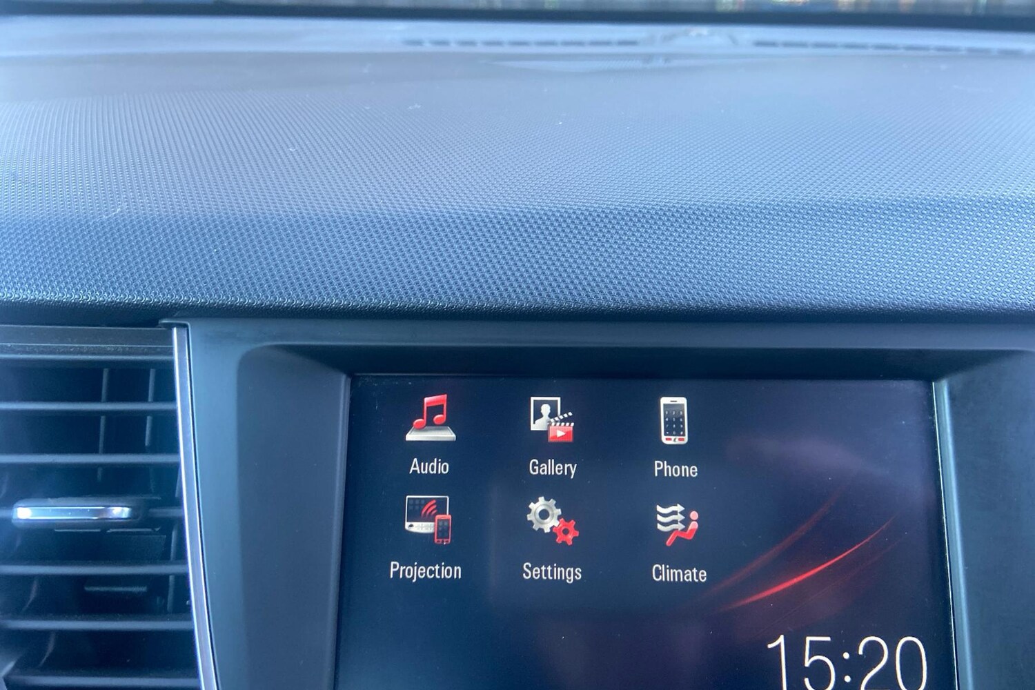 Used Vauxhall Crossland X 2018 for sale - 76351481: Photo 24