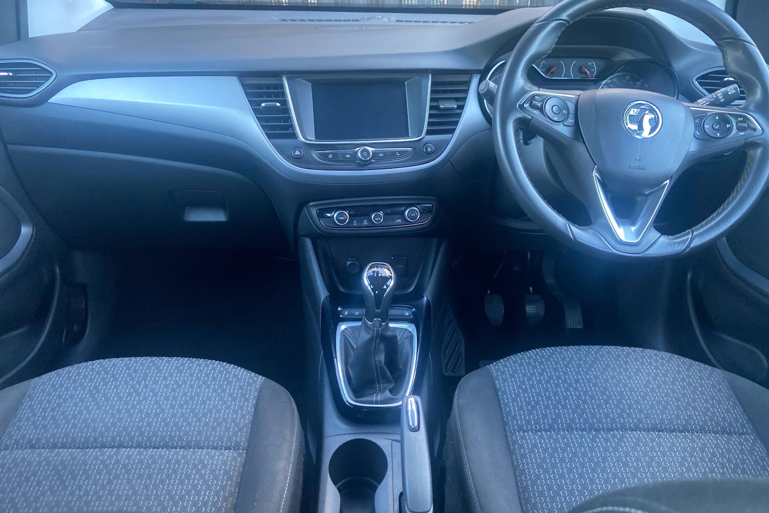 Used Vauxhall Crossland X 2018 for sale - 76351481: Photo 4