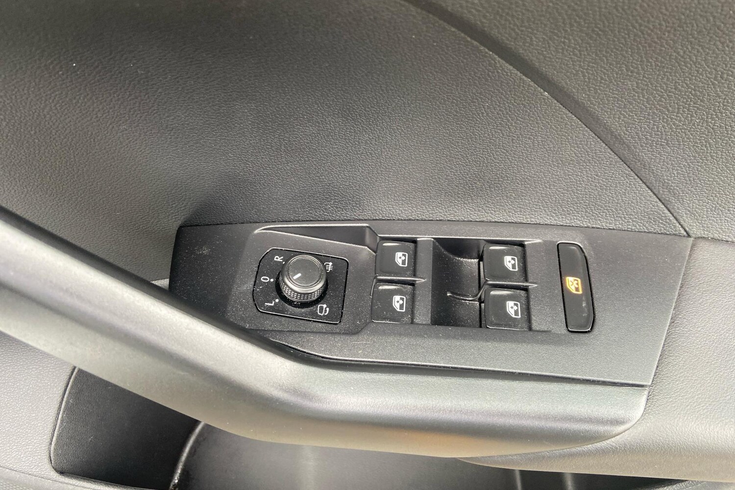 Used Volkswagen T-Cross 2022 for sale - 76063108: Photo 15