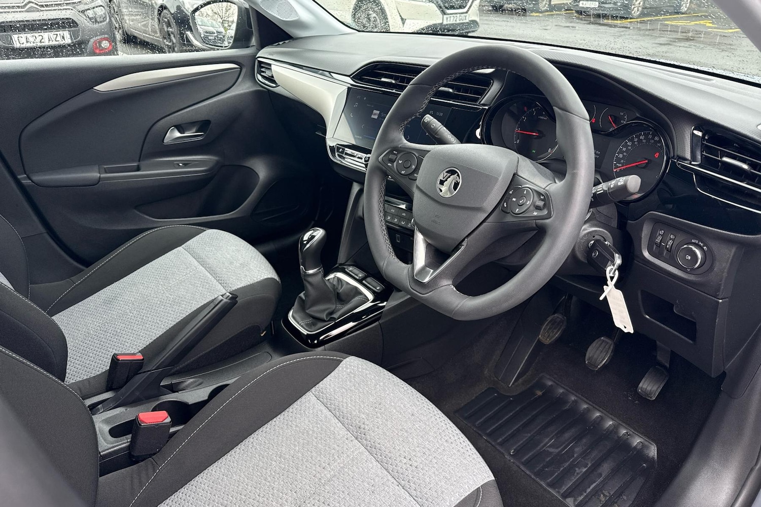 Used Vauxhall Corsa 2023 for sale - 77541051: Photo 2