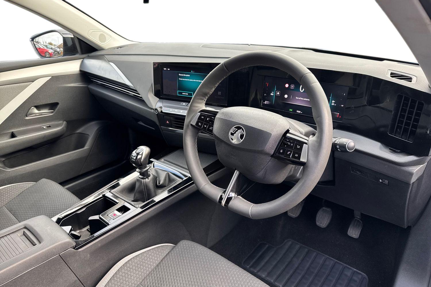 Used Vauxhall Astra 2024 for sale - 77675214: Photo 2