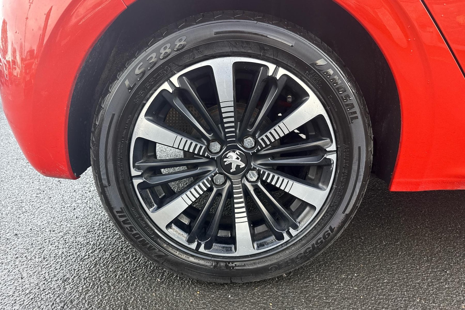 Used Peugeot 208 2018 for sale - 77257611: Photo 3