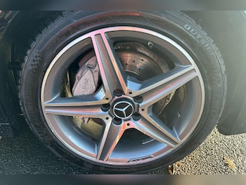 Used Mercedes-Benz C Class 2014 for sale - 76649433: Photo