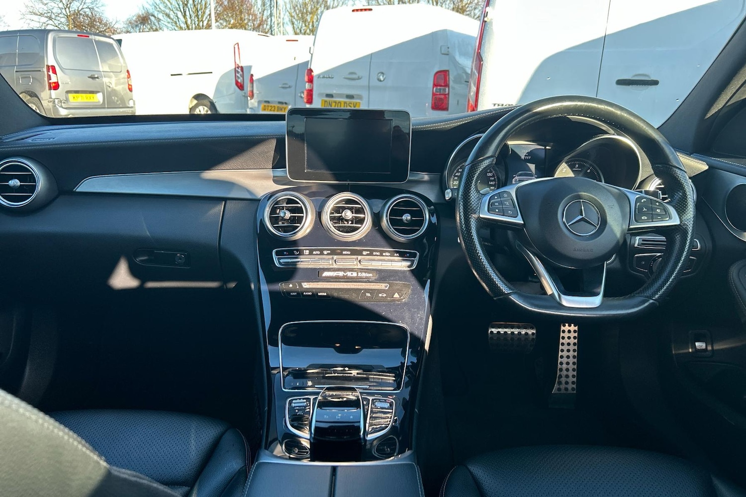 Used Mercedes-Benz C Class 2014 for sale - 76649433: Photo 4