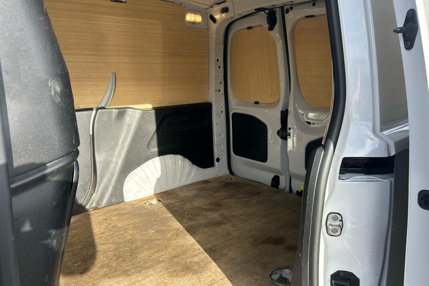 Used Citroen Berlingo 2023 for sale - 77473236: Photo 17