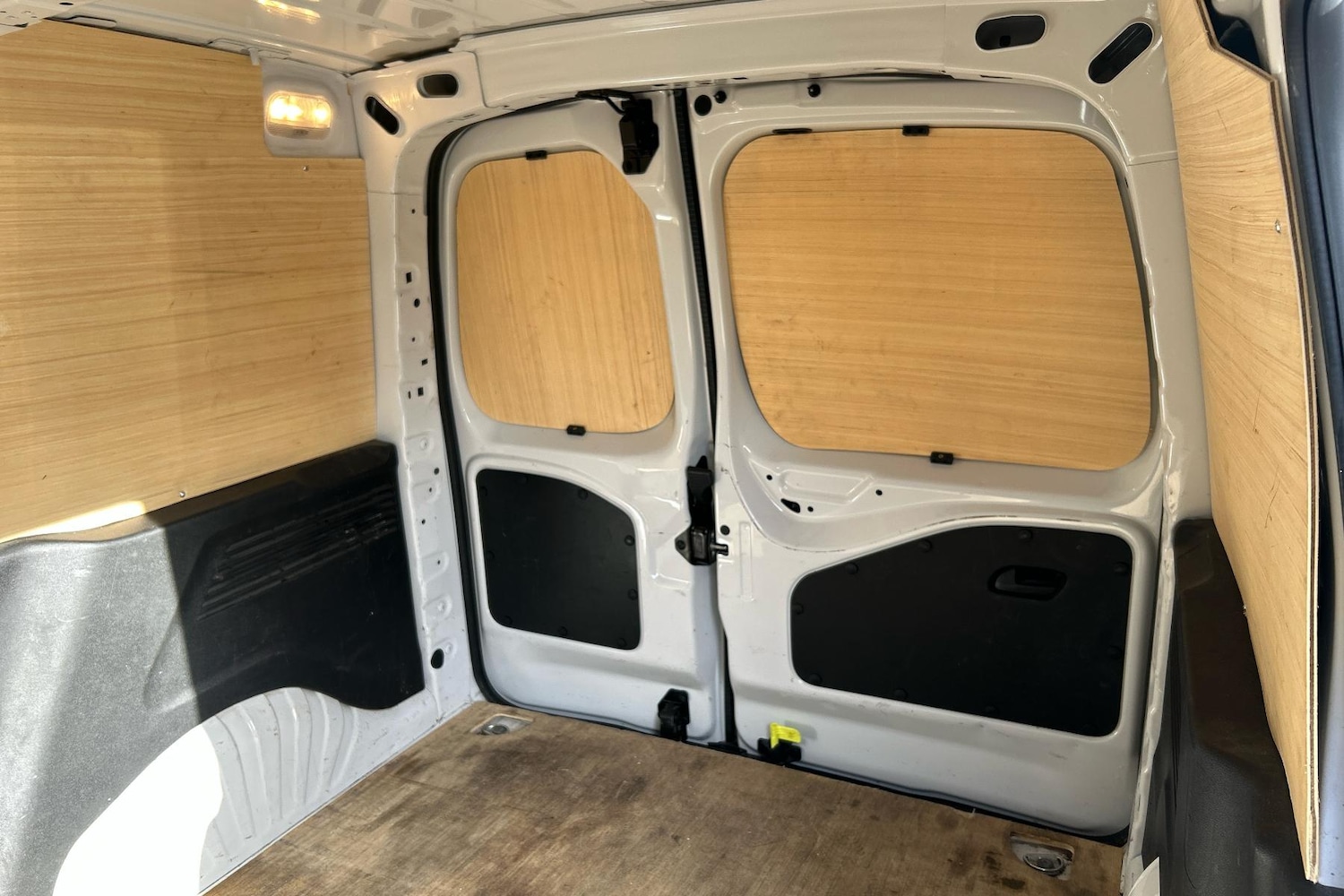 Used Citroen Berlingo 2023 for sale - 77473236: Photo 18