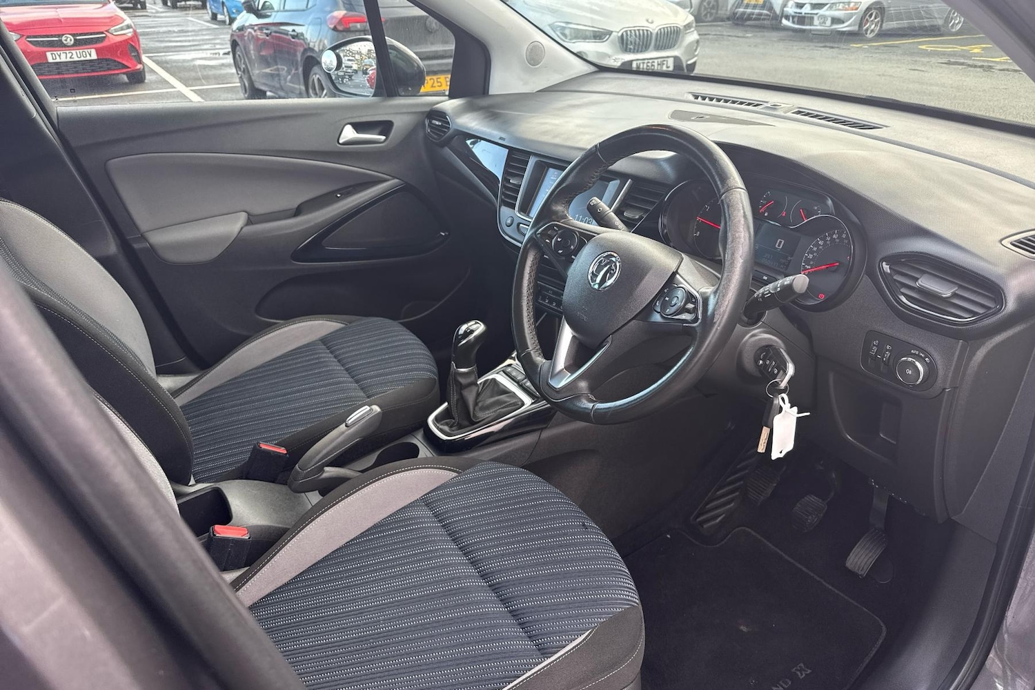 Used Vauxhall Crossland X 2020 for sale - 76968228: Photo 2