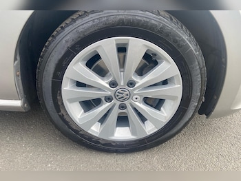 Used Volkswagen Golf SV 2015 for sale - 75632071: Photo