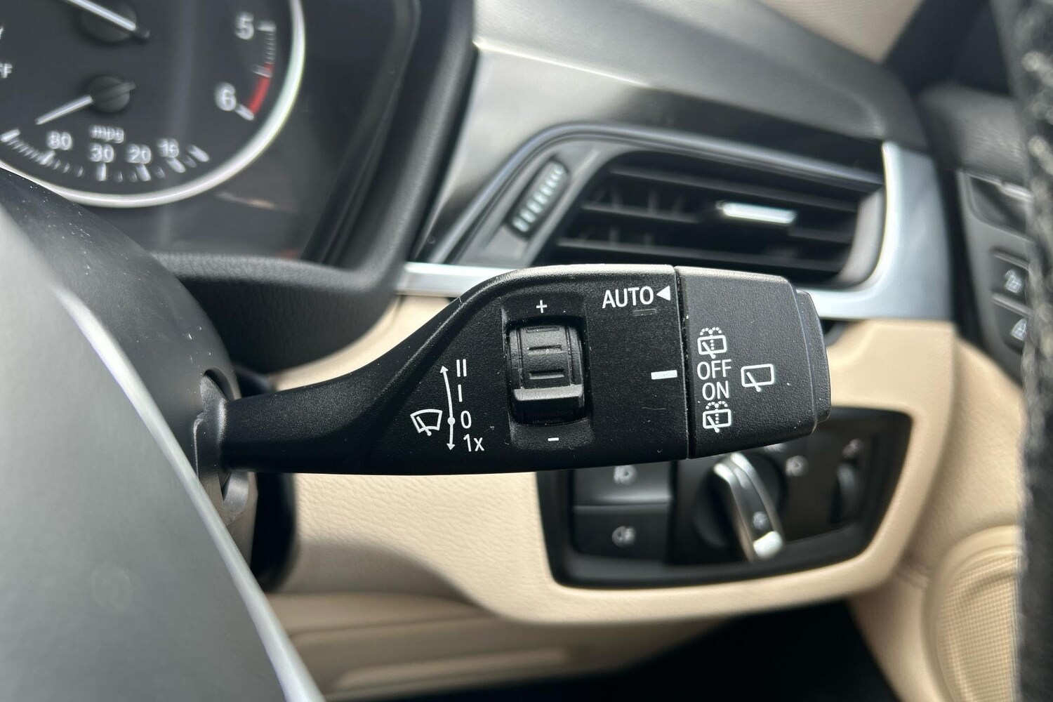 Used BMW X1 2016 for sale - 76063130: Photo 22