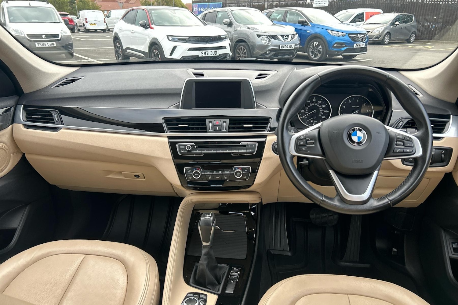 Used BMW X1 2016 for sale - 76063130: Photo 4