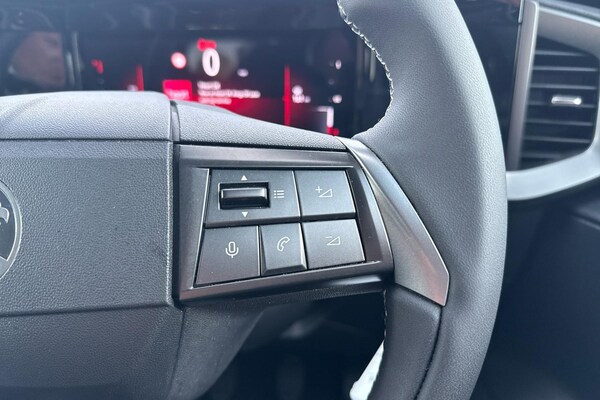 Used Vauxhall Mokka 2025 for sale - 76205054: Photo 16