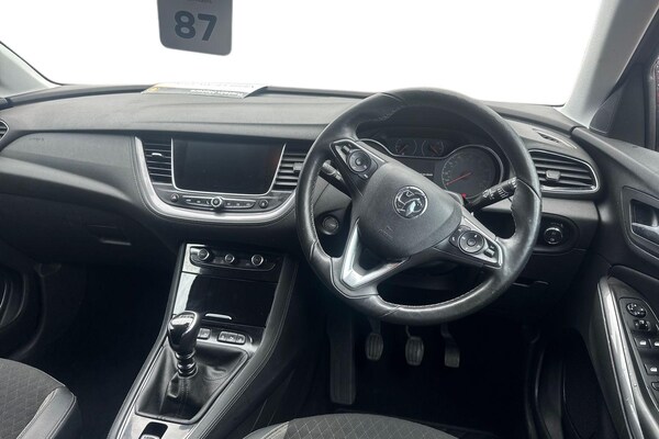Used Vauxhall Grandland X 2018 for sale - 76339424: Photo 4