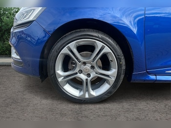 Used Renault Clio 2019 for sale - 76411517: Photo