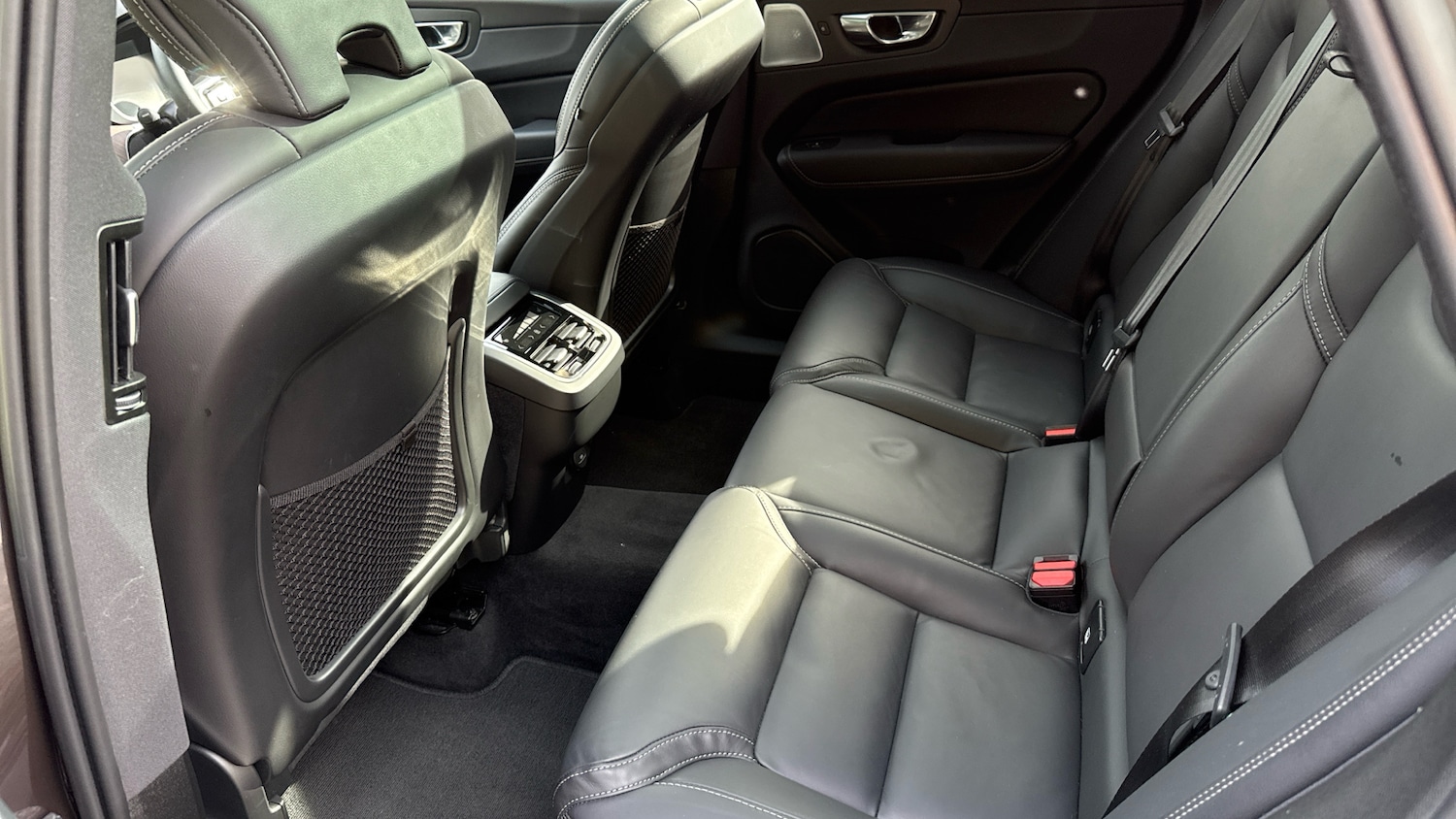 Used Volvo XC60 2022 for sale - 75922399: Photo 10