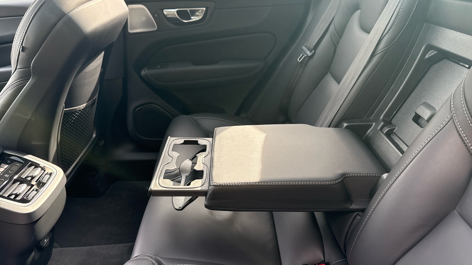 Used Volvo XC60 2022 for sale - 75922399: Photo 35