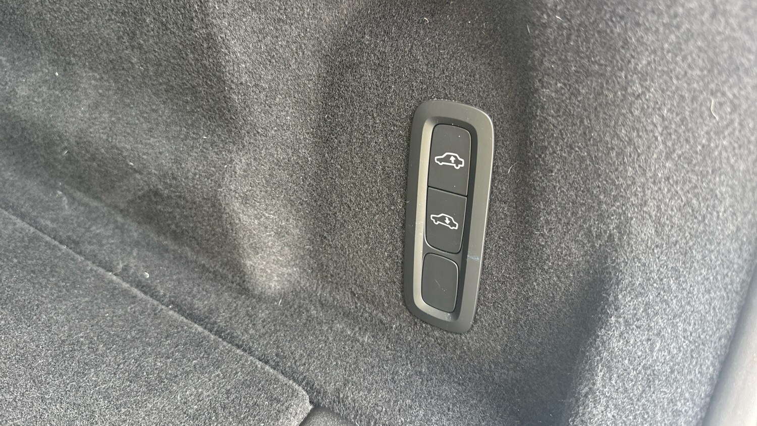 Used Volvo XC60 2022 for sale - 75922399: Photo 36
