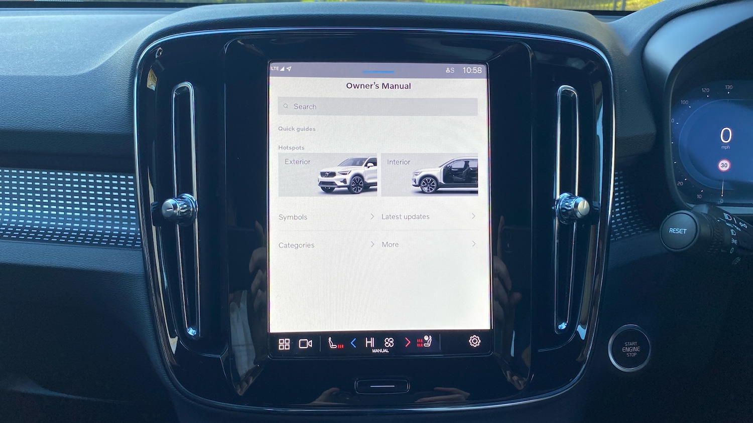 Used Volvo XC40 2024 for sale - 76653327: Photo 45