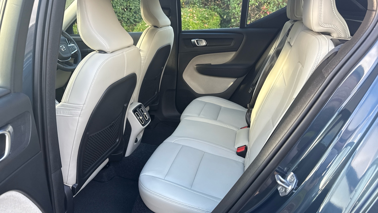 Used Volvo XC40 2020 for sale - 76653230: Photo 10