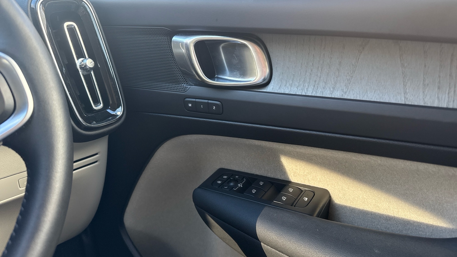 Used Volvo XC40 2020 for sale - 76653230: Photo 15