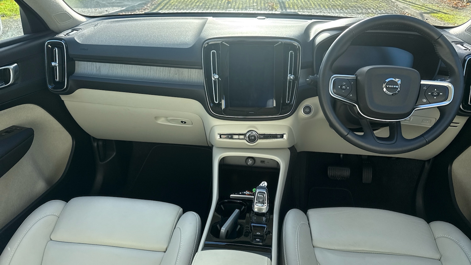 Used Volvo XC40 2020 for sale - 76653230: Photo 20