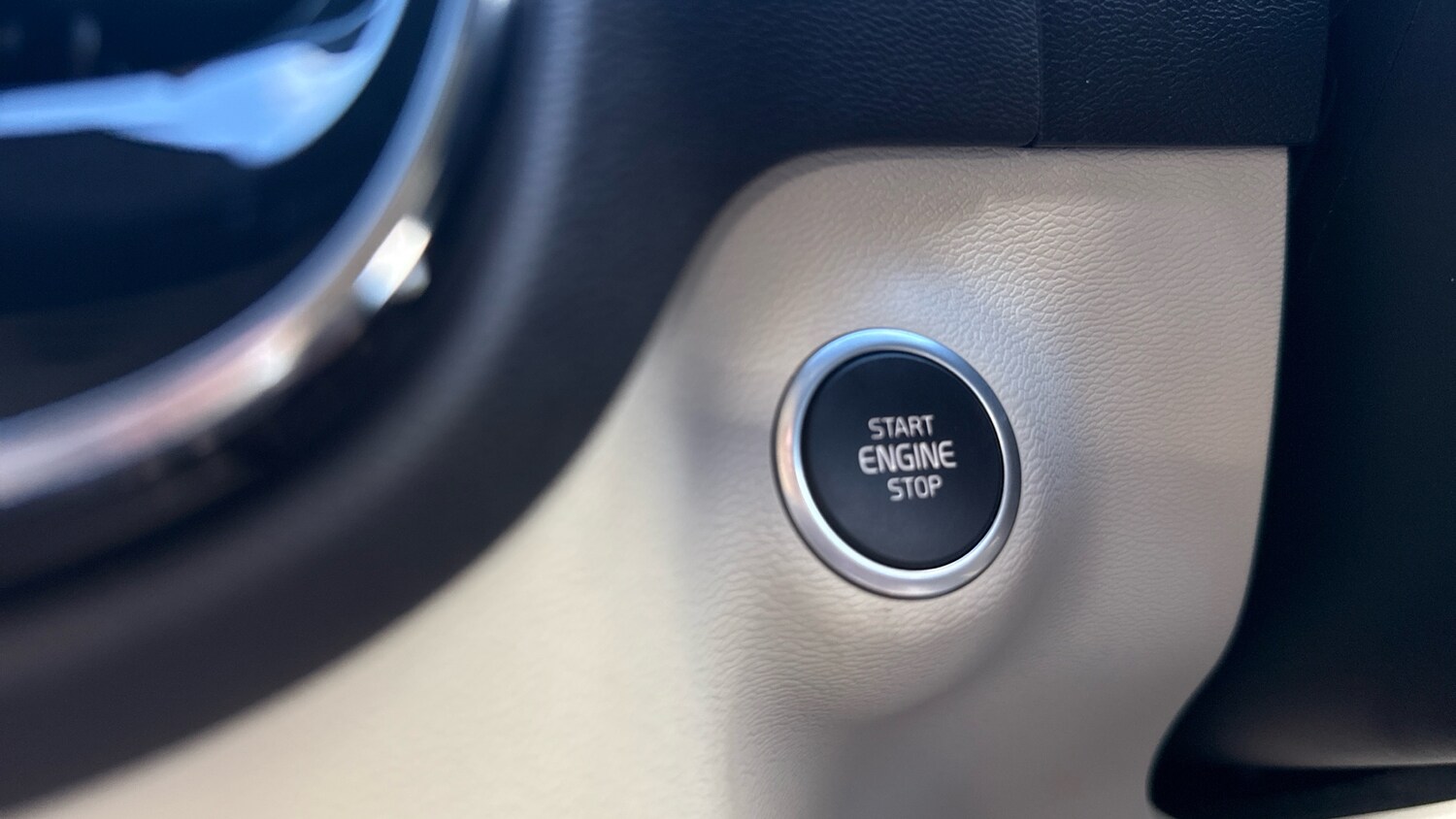 Used Volvo XC40 2020 for sale - 76653230: Photo 23