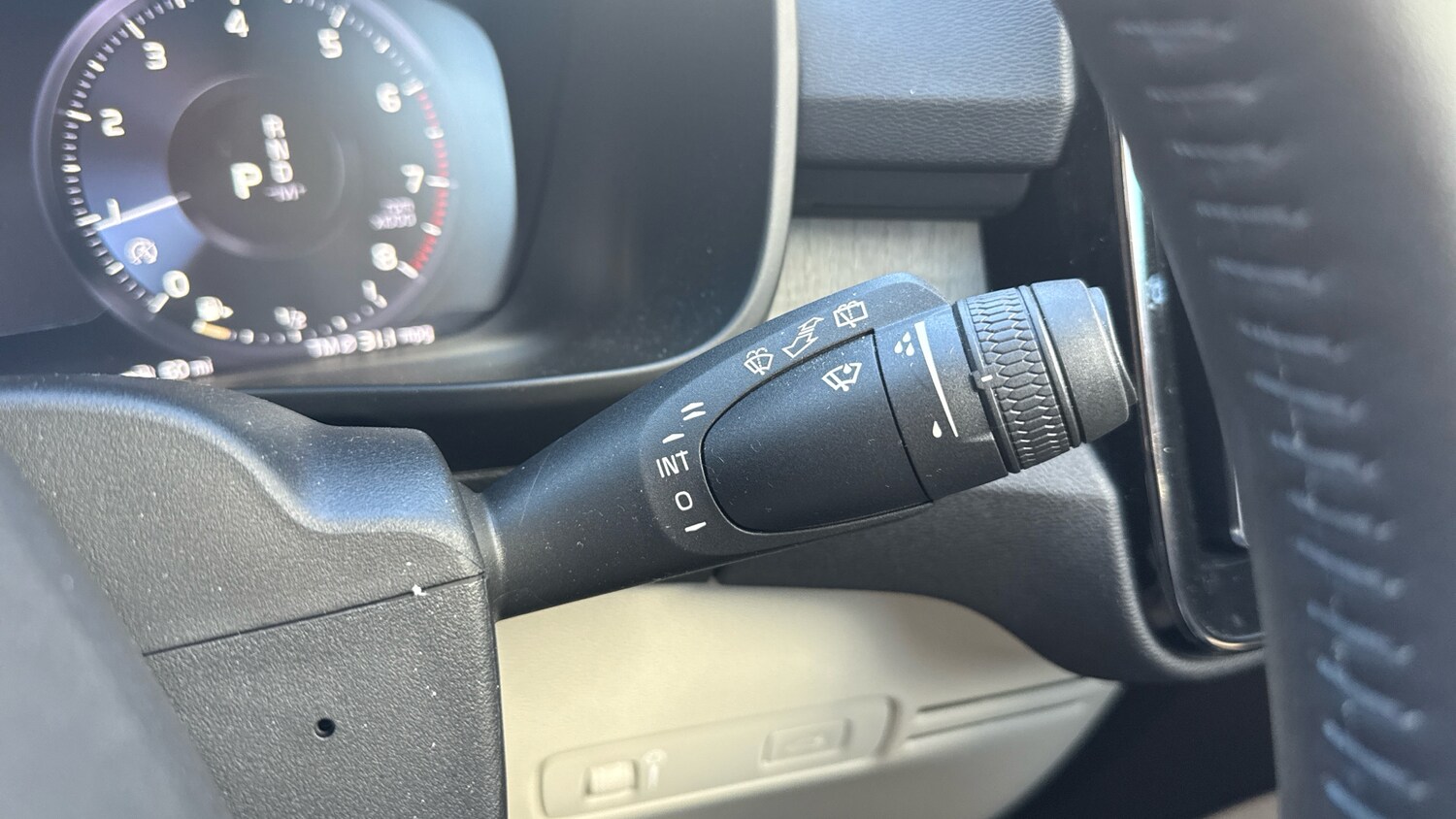 Used Volvo XC40 2020 for sale - 76653230: Photo 25