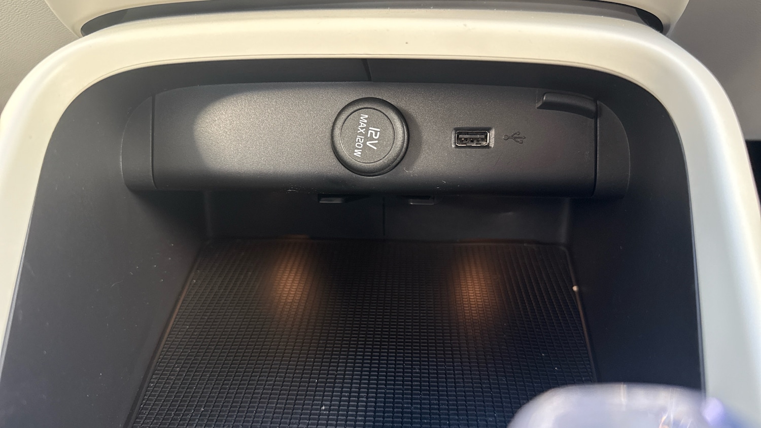 Used Volvo XC40 2020 for sale - 76653230: Photo 33