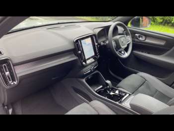 Used Volvo XC40 2024 for sale - 75045845: Photo